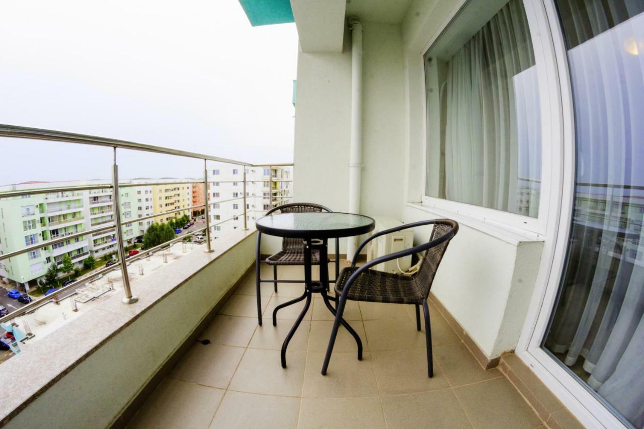 Apartment Orchid Superior Summerland