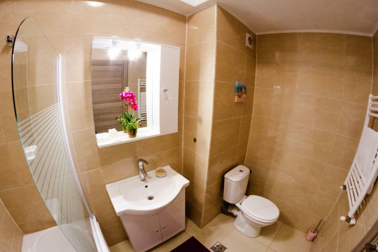 Apartment Orchid Superior Summerland